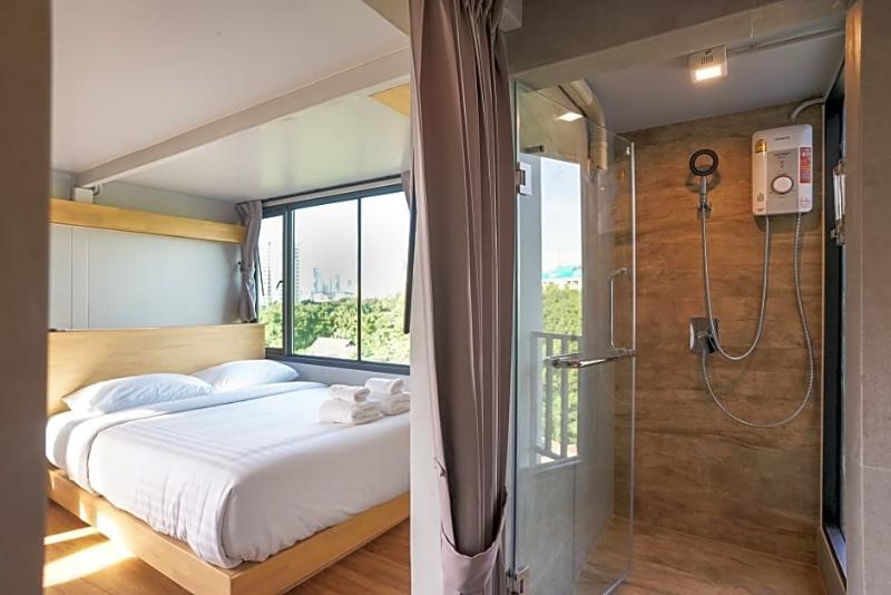 Nest By Sangob Hotel Bangkok Exterior photo