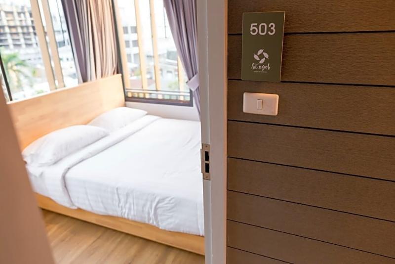 Nest By Sangob Hotel Bangkok Exterior photo